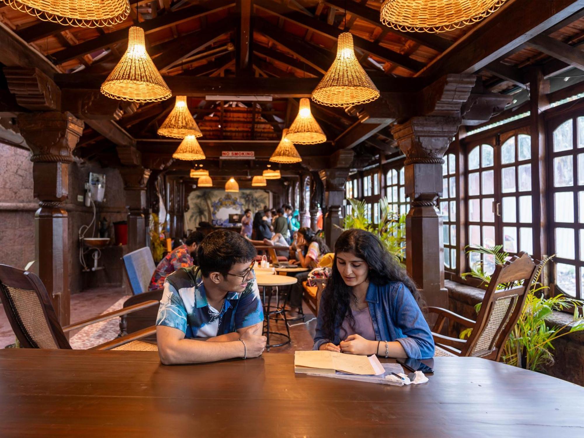 Madpackers Goa Anjuna - Bar Extérieur photo