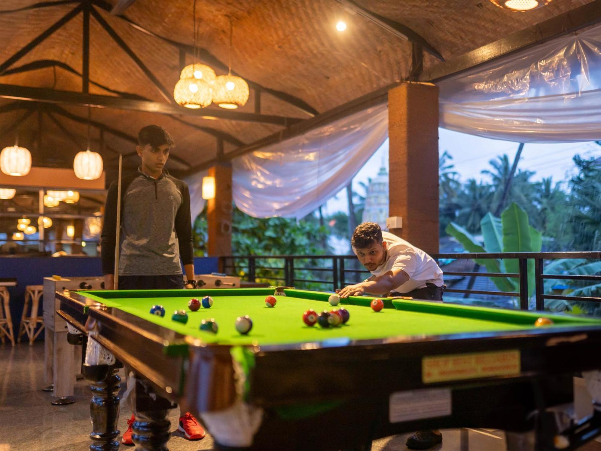 Madpackers Goa Anjuna - Bar Extérieur photo