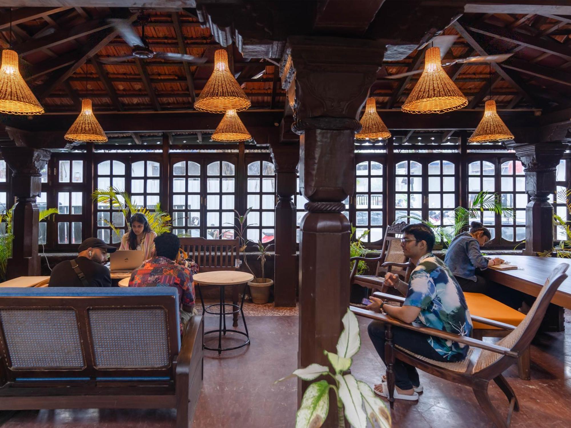 Madpackers Goa Anjuna - Bar Extérieur photo