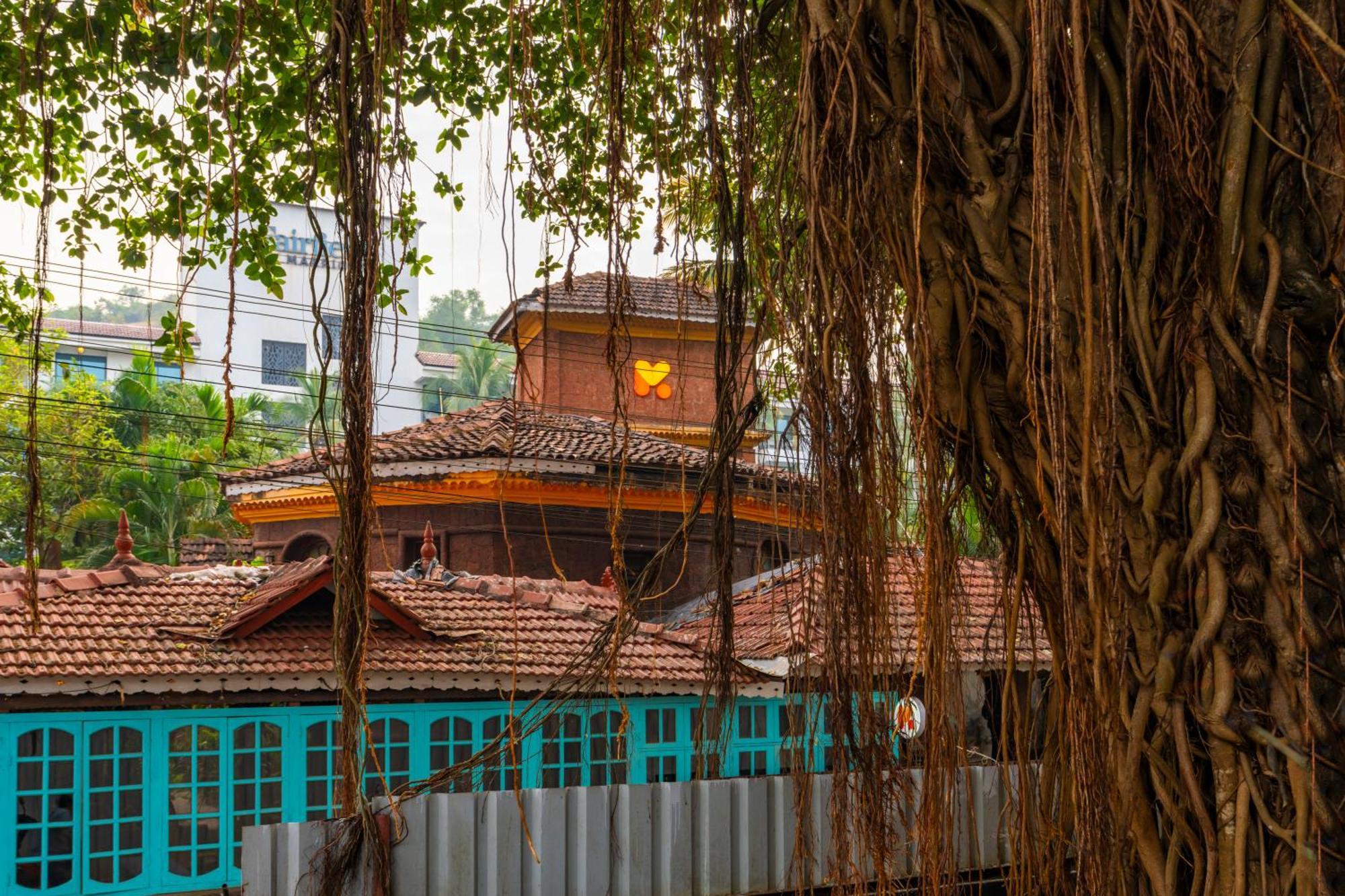 Madpackers Goa Anjuna - Bar Extérieur photo