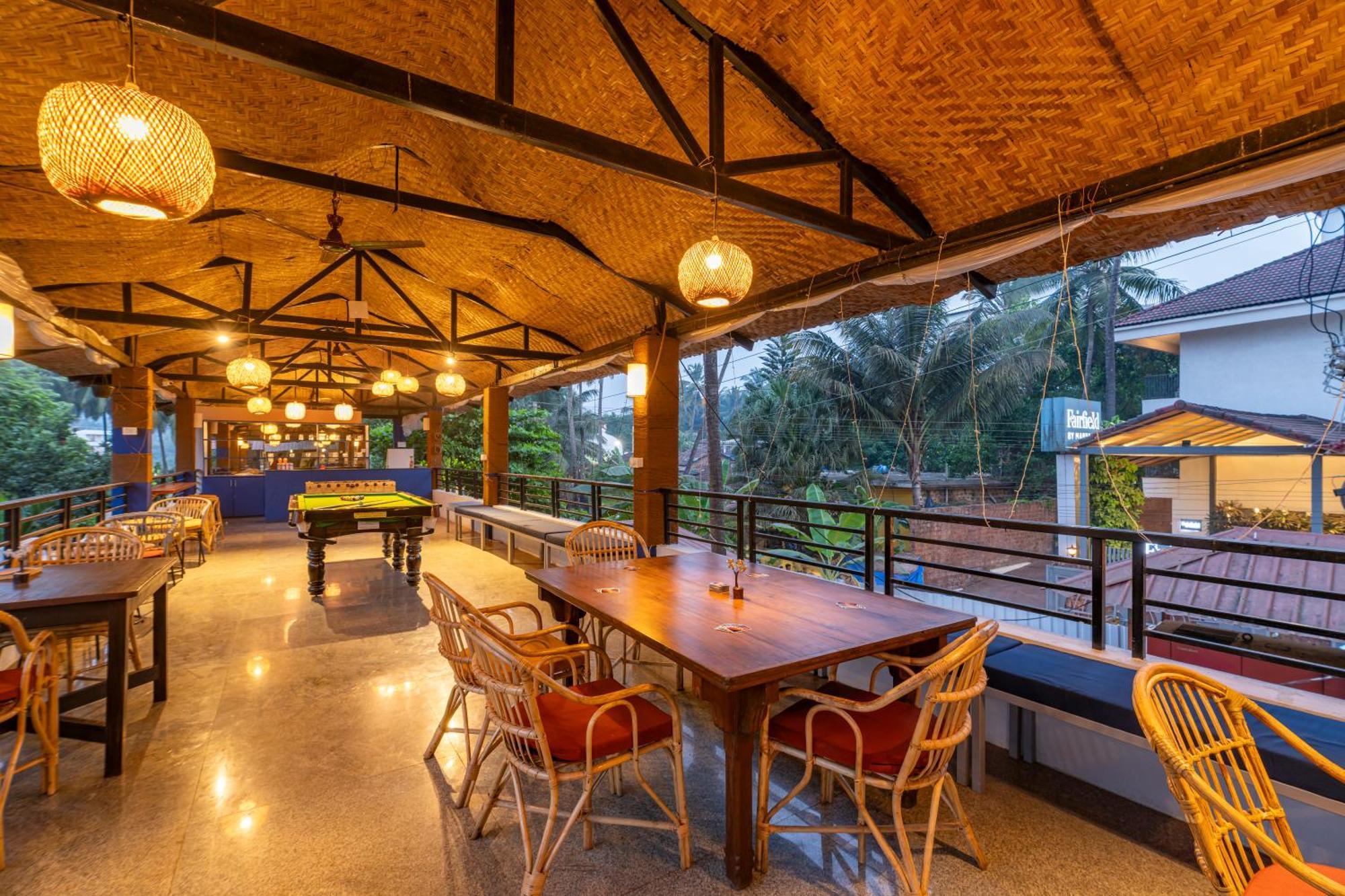 Madpackers Goa Anjuna - Bar Extérieur photo