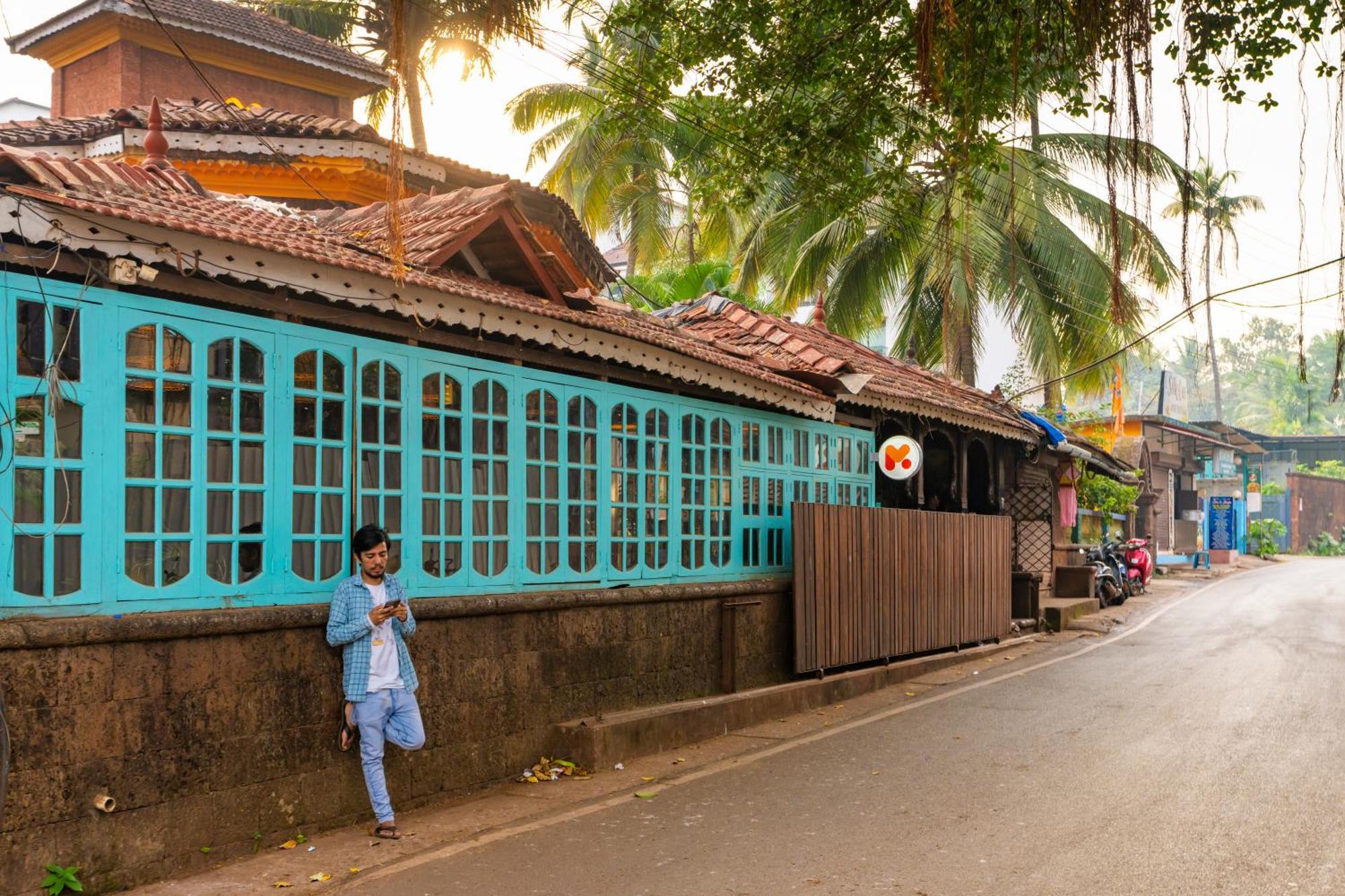Madpackers Goa Anjuna - Bar Extérieur photo